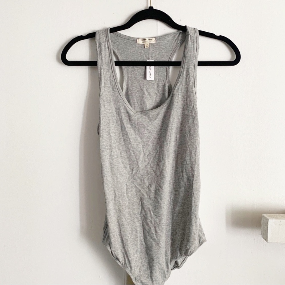 GRAY BUTTON ONSIE VARIOUS SIZES
